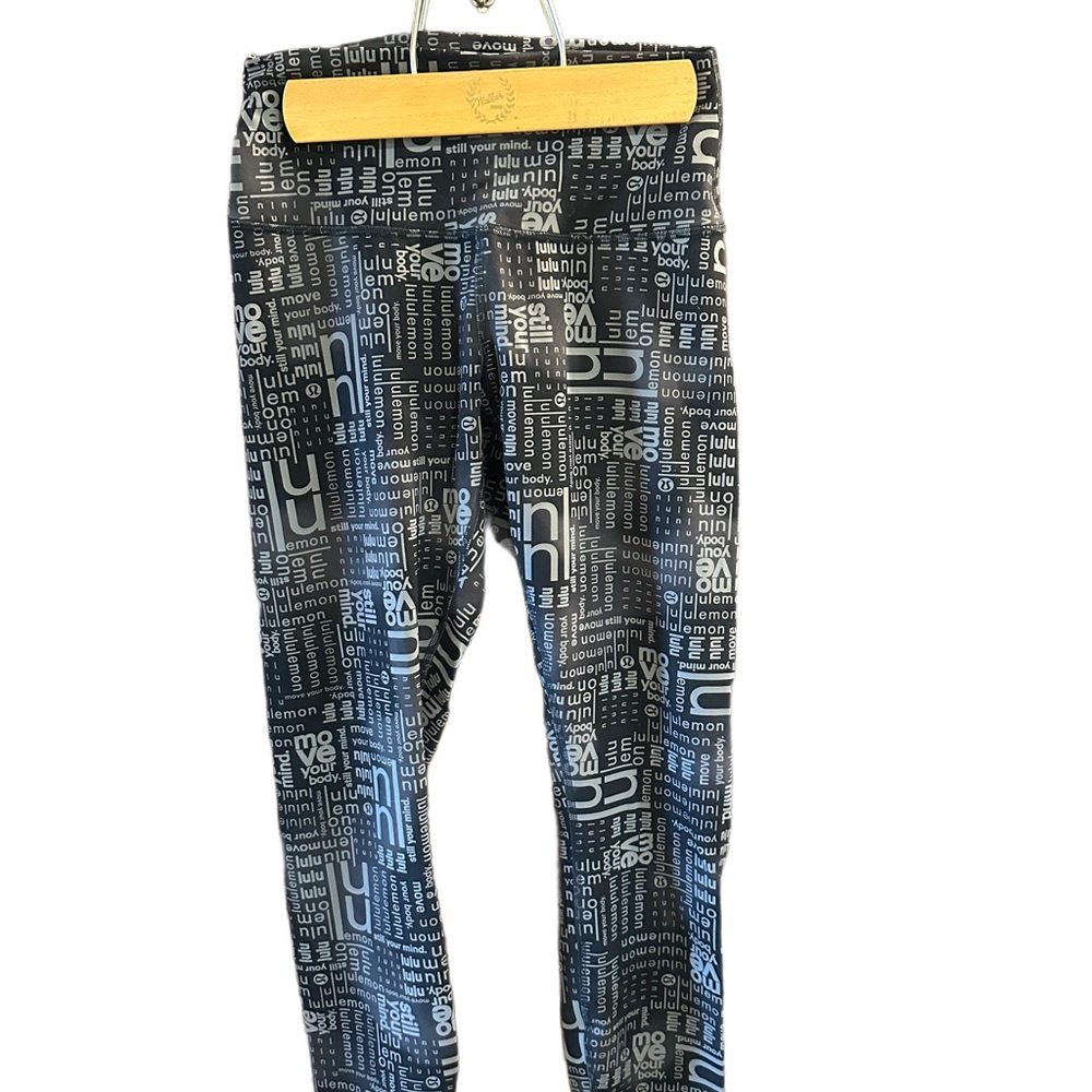 Lululemon Athletica Black and White Graphic Leggings